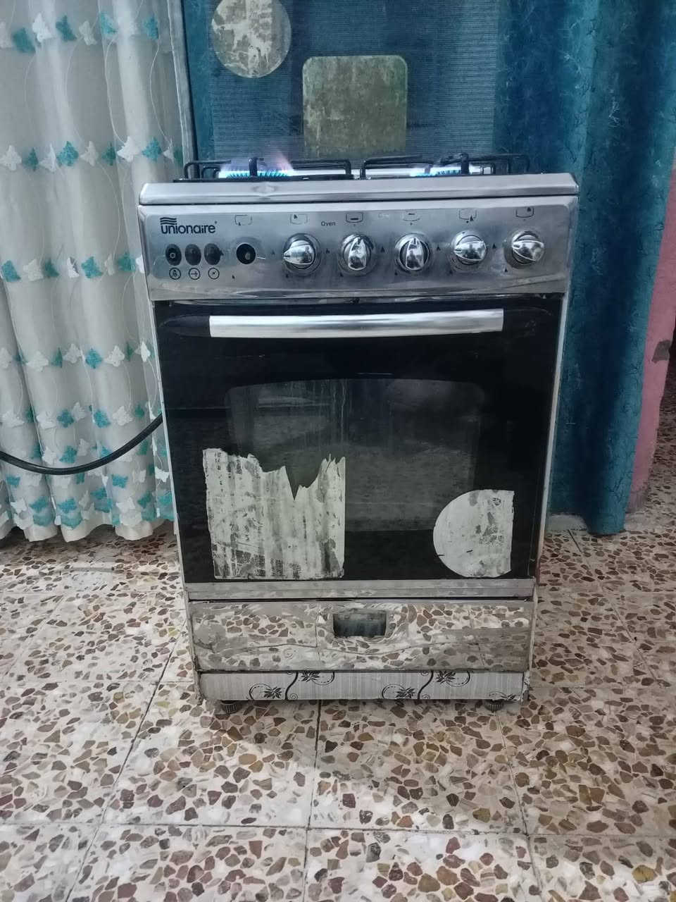 طباخ مصري نظافه تسعين بالميه سعره 150 وبي مجال للشراي
*********** الشراي يتصل على هذا الرقم وموجود واتس اب

