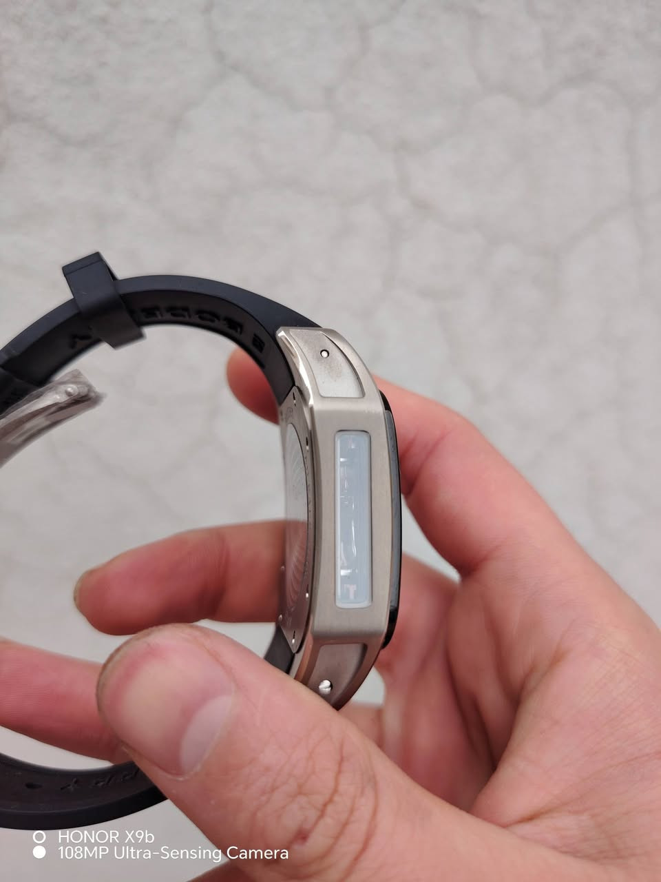 ساعة bodeery storm
الساعة اوتوماتيك سيستم سويسري ودقة غير متناهية
الساعة مليئة بالتفاصيل الرائعة وقطر ٤٥
سير ربر مميز أيضاً وزجاج كريستال ياقوتي sappher crestal جديدة بالكامل سكيلتون الضهر والجانب ايضاً
 وكانت من شخص جدا راقي وطيب وتعامله وياي طيب 
السعر مناسب جداً للمهتمين الاستفسار خاص


**إذا كنت صاحب هذا الإعلان وتريد حذفه لأي سبب، رجاءا أرسل رسالة إلى الدعم الفني**