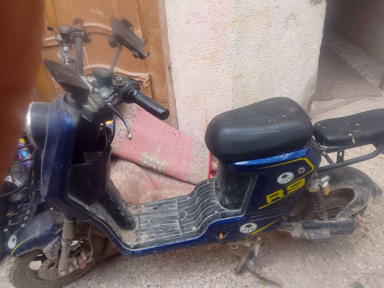 دراجه شحن نقص بطاريه سعر 200كلشي شغال بيهه مكان جزيره رقم ***********بي واتساب
