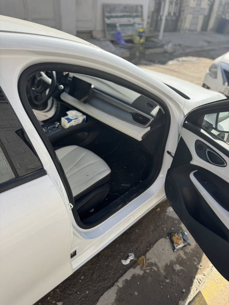 السلام عليكم
BUD 0 سل 5       

موديل 2025

ماشية 1999km

مواصفات معروفه 

السعر 19.500 مليون

مكان السياره /بغداد البلديات. الUN 

للتواصل والاستفسار ***********.  واتساب
