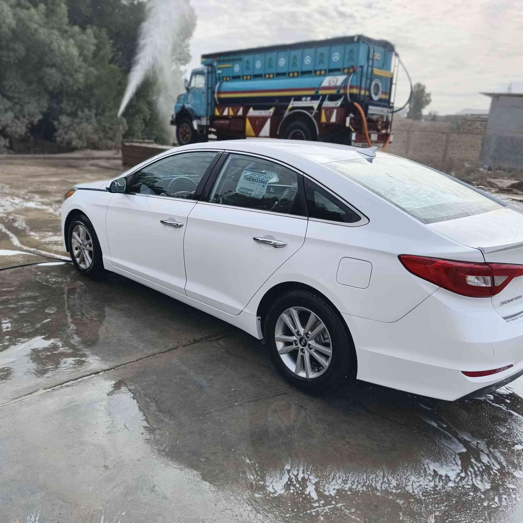 سوناتا امريكيه 2015بسمي مكفولة من مكينه كير حدايه تخم تاير حداديه كله جديد بالجيش حادثة موظح بالصورة بمريكا/130بيهه مجال قليل*********** Singapore
