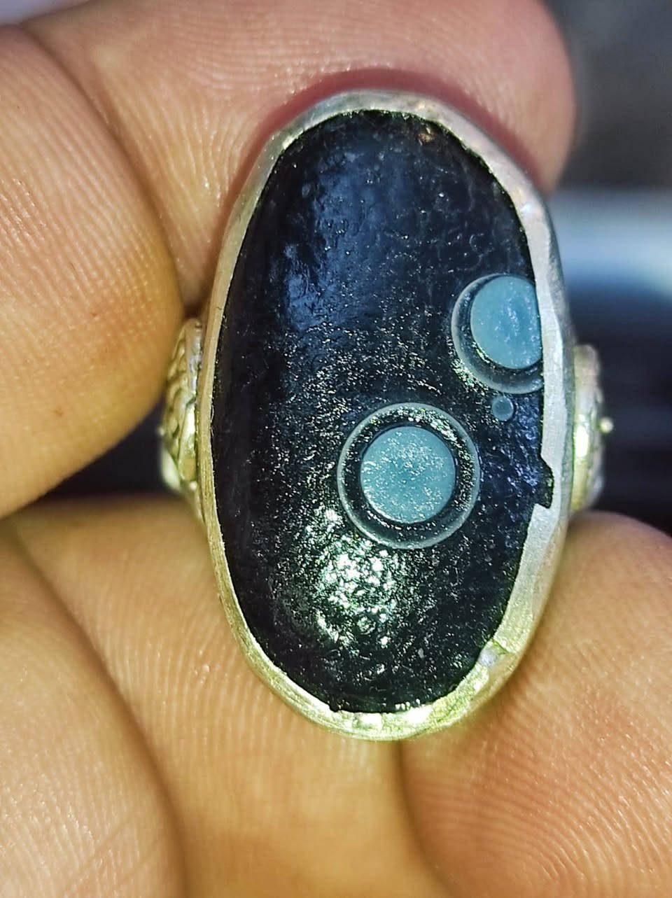 بسم الله
نثيه وفحل 
 الوحوش السود الخام القديم 
شرط مامجروخ حجر مفول 💯💯💯
طاقه وروحانيه فولللل عقد لسان 
مهايه محبه فضه يدوي صياغه سلجوقي
كل٢ب٦٠ جوه البلاش ***********واتساب
