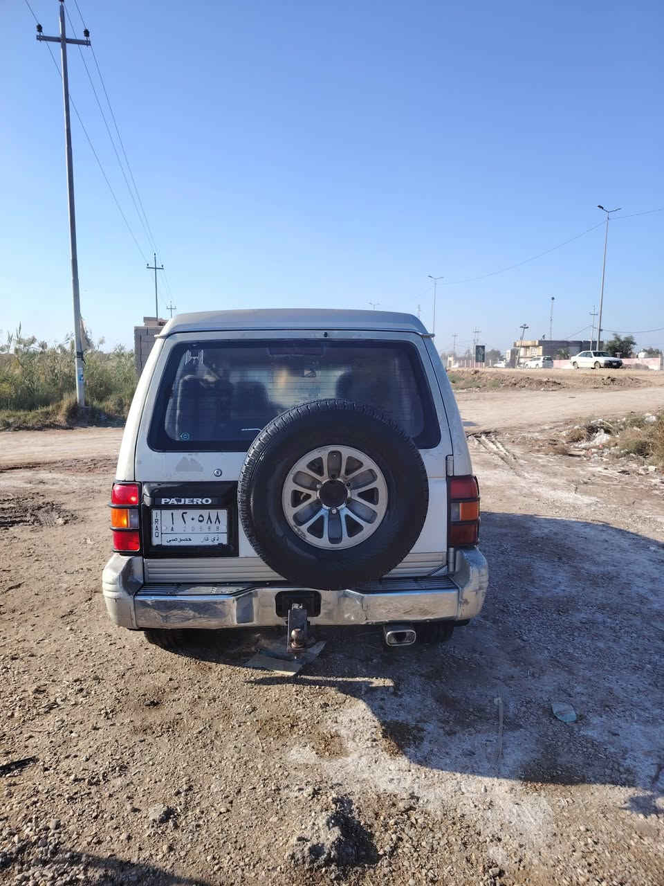 سلام عليكم باجيرو مديل 2000 للبيع  سياره مكفوله كفاله عامه لاضربه ولا صبغ مكينه كير لوگير كفاله حداديه جديده تخم تاير حتى السبير باتري جديد نقصهه فقط كهربائيات يرادلهن ترتيب رقم ذيقار سنويتهه صاقطه تحويل باي وقت للاستفسار الاتصال على الرقم *********** عنوان الديوانيه سعر ٦٥ وبيهه مجال
