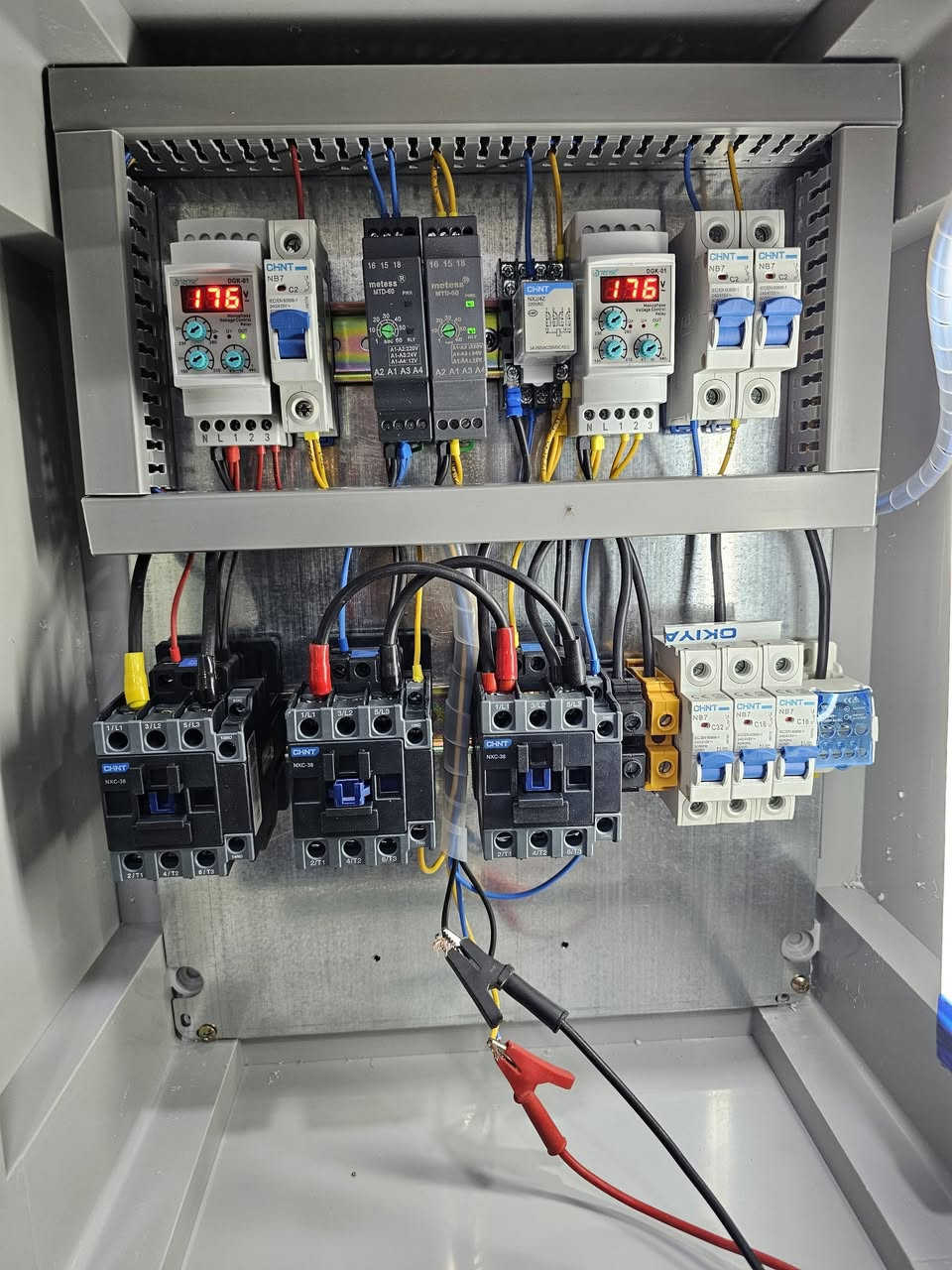 انتاج بورد ATS مرحلتين 
وطني + طاقة 
بالاضافة الى كوندكتر خاص بشحن الطاقة 

القدرة للسيطرة الكهربائية  
***********
