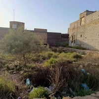 قطعه للبيع مساحة 300متر نزله ابو راضي   مقابيل البندقيه كافه الخدمات م...