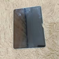 ايباد برو M2 • ٢٥٦ • قفل موشراي