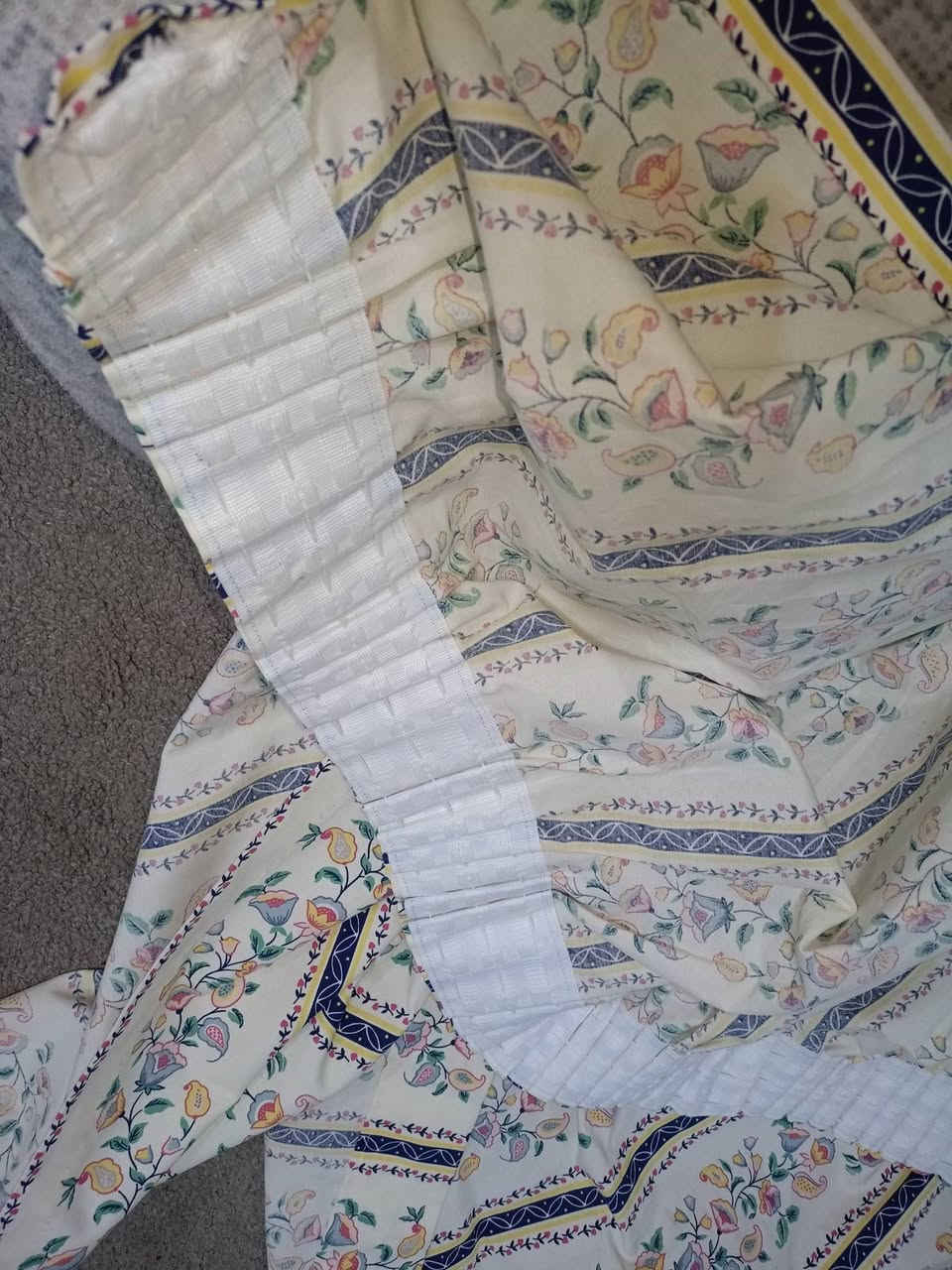 بردات مطبخ قطعتين 
القطعه متر في متر و40
سعر 10 الف


**إذا كنت صاحب هذا الإعلان وتريد حذفه لأي سبب، رجاءا أرسل رسالة إلى الدعم الفني**