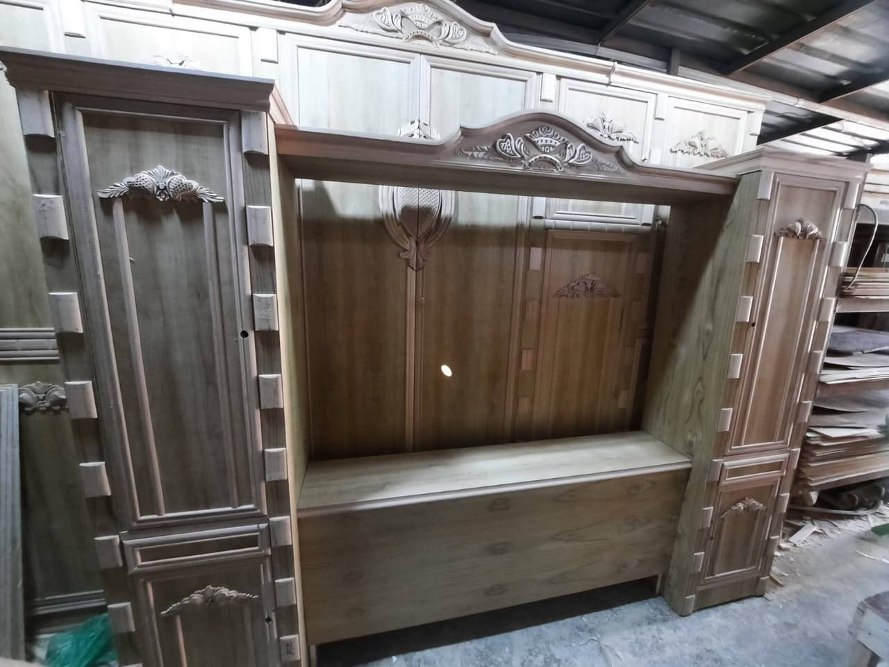 ✨ لأن بيتك يستاهل الأجمل ✨
في دار الأخشاب الراقية نوفر لك غرف نوم تجمع بين الفخامة، المتانة، ودقة التفاصيل 👌
خشب أصلي ✔
تشطيب راقي ✔
تصاميم عصرية وكلاسيكية ✔
أسعار تناسب الجميع ✔
كل قطعة مصنوعة بحب وإتقان حتى تضيف لمسة أناقة وراحة لبيتك 🏡
📍 الجودة عنواننا… والإتقان بصمتنا
📞 للحجز والاستفسار راسلنا خاص أو زوروا معرضنا
العنوان ،: كربلاء الحر شارع النجارين


**إذا كنت صاحب هذا الإعلان وتريد حذفه لأي سبب، رجاءا أرسل رسالة إلى الدعم الفني**