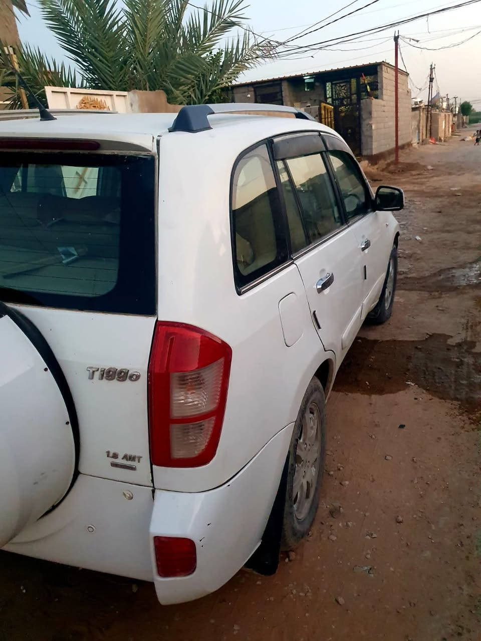 تيكو ٢٠١٢ للبيع
رقم بابل تجي تشوف وتشتري رقم بابل 
السياره موديل ٢٠١٢ لا تسألني شبيها صارلها عندي ٦ سنوات 
مكانها بابل .. راعيها مكانه بغداد .. سنويتها منتهيه .. عليها غرامه تنزل من السعر .. مكينه مبدله استراليه حاويه .. كيرها خير من الله .. ابيعك هذا الموجود السياره موديلها قديم وما بيها ضمانات .. اللي يعجبه الكلام يتفضل خاص ويدلل

السعر ٤٥ ورقه ..  مجالها كل قليل الخاص مفتوح
