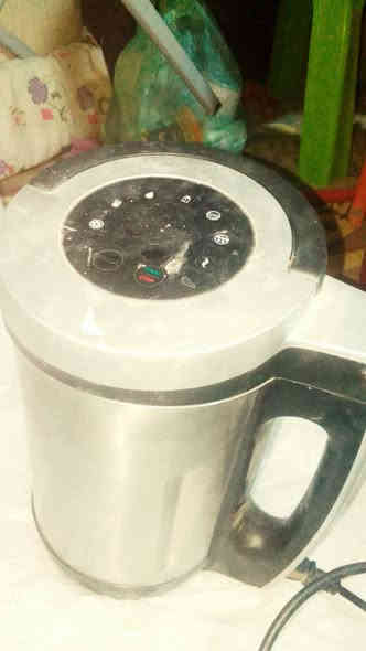 مرحبا ست البيت للبيع 7 في 1 استيل الأصلي السعر 25 العنوان الشطره حي الشرطه التواصل ع  الرقم ***********
