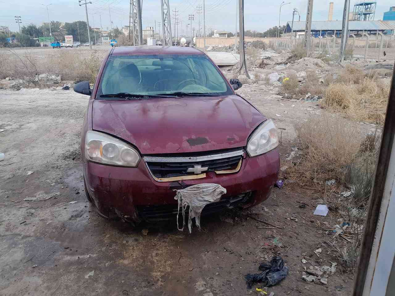 سلام عليكم
ماليبو ٢٠٠٦ للبيع 
رقم بغداد سيارة بيها نواقص بيه مشكلة بالوايرات مدري بالعقل تشتغل وتمشي ومرات تطفي لحالها  ابيع  مثل مثل ما هية 
٣٥ ورقة وبيها مجال 
***********
