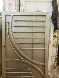 باب للبيع مكاني بغداد السيديه 07708802246