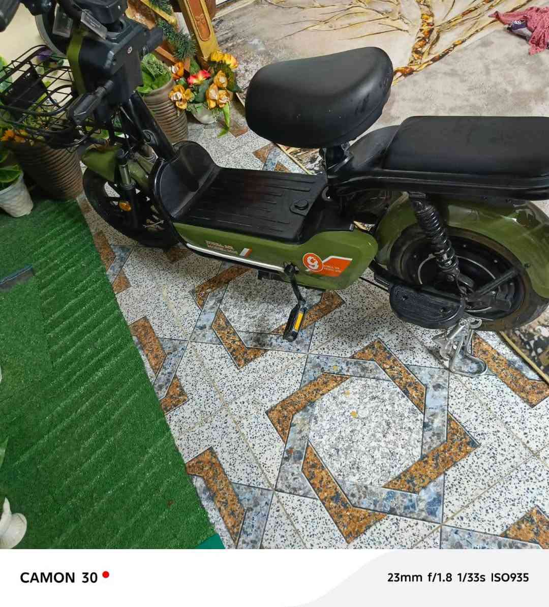 سلام عليكم عندي دراجه شحن للبيع للستفسار ***********
