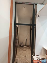لي البيع عوازل محل بي في سي نضيفات.  بغداد جميله.            077636725...