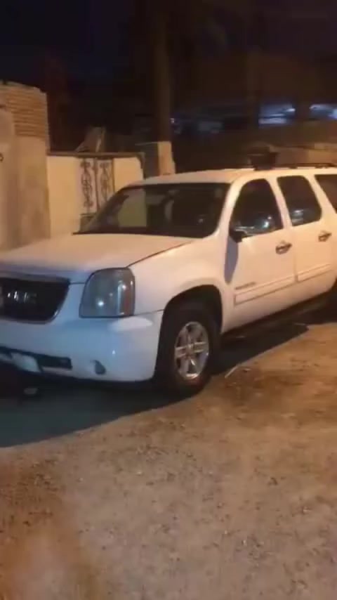 السلام عليكم  يوكن جسمي للبيع موديل 7
سياره جهازه من كلشي كير مكينه اكسن حداديه 
سياره بيها جاملق مبيدل المامي بصفحت سايق 
سياره خطها القرنه بغداد 
العنوان البصره القرنه 
***********
