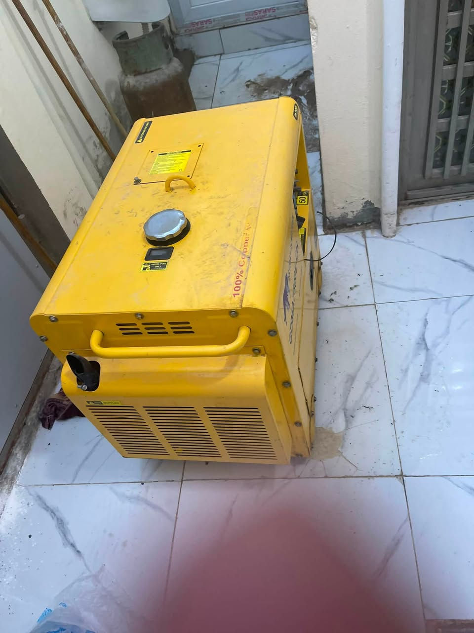 سلام عليكم  مولده استرا المتين. للبيع   800 بيع مجال. 21امبير. على الكاز.


**إذا كنت صاحب هذا الإعلان وتريد حذفه لأي سبب، رجاءا أرسل رسالة إلى الدعم الفني**