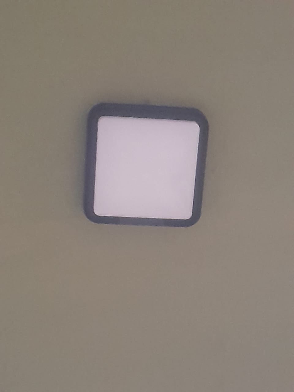 السلام عليكم من رخصة الادمن الي يحتاج كهربائي و بانسب الاسعار شوفو الشغل داخل الصور وحاضرين شغل ١٠٠٪؜ داخل تكريت او صلاح الدين 
هذا رقمي *********** اتصل وبيك خير وتدلل
