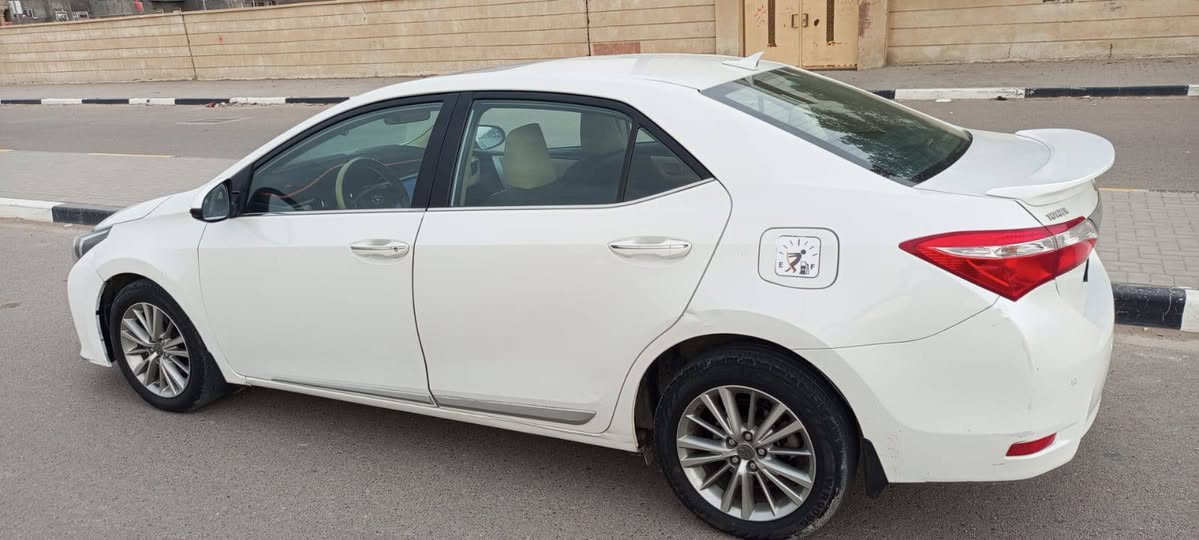 اسلام عليكم كورولا 2015 خليجي
رقم انجليزي بصرة تحويل مباشر سنوية لل 2029
فول مواصفات بصمة 
محرك 2000
كير + مكينة + تبريد كفالة 
بيها بارد دوسة ومصبوغه صندوق صبغ قليل وبنيد بيه ضربه مرجع على البارد وبيها تكحيل قليل 
السعر 135
غير متواجد على الفيس 
***********
العنوان البصرة
