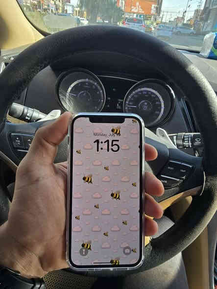 ايفون 12 عادي ذاكره 64 ونظيفات جدا وبطاريات تسعينات و100 نموذج m
انطيك ضمان شهر انو الجهاز لا مفتوح ولا مصلح ولا مرفوعه بطاريته ومحد ينطيك هيج ضمان والسعر بلاش 200$ فقط يتوفر كميه وجمله مفرد بنفس السعر ونهائي
مكاني بغداد حي الاعلام 
***********
