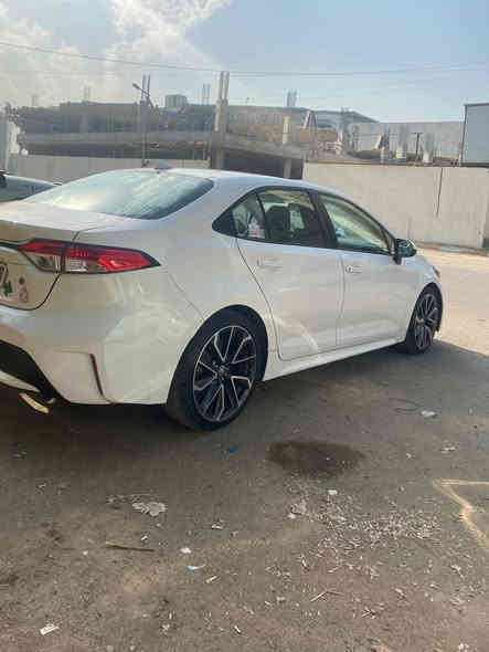 السلام عليكم
كورلا موديل ٢٠٢١ وارد أمريكي ابيض ثلجي بانزين LE محرك ١٨٠٠ المرغوب رقم اربيل الدولي تحويل مباشر هزه وفحص سنوية جديد بأسمي تحويل مباشر محرك كير حدادية تخم تاير تبريد باتري كله جديد حادث خشم البنيد بدون داخل بدون ايرباك السيارة جاهزه وضع الشركة 
رادار حجر بلاد 
مكاني بغداد وتساب*********** 
السعر ١٥٣
