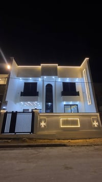 الديوانية حي الجامعة • ٢٠٠م • ٤غرف