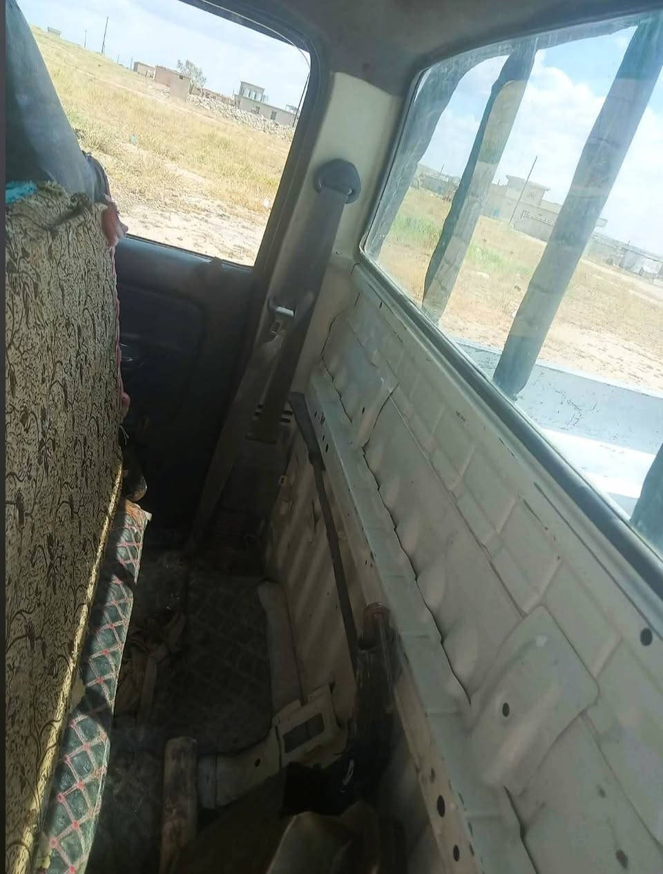 بيكم 🚗
موديل 1998
سنويه جديده 🇮🇶
رقم نينوئ دولي ✅
 كاربون بانزين موجود ⛽ 
شرط التحويل ✋ 
محرك بي تنقيص وكير شرط ✋ 
♦️كير عادي
♦️جامات عادي
♦️غرامات صفر 
♦️تبريد + تدفه 
السياره بلاديه بعدها والكشر كدام العين 👀
#غرفتها حلـِۈۋ‏وھّ تخبل جديده لك سياره مصروف عليها
#ضررر التكمه جيهه السايق شبرين فقط ❓
#سياره جاهزه ماعايزها بس ستر •اللّـہ̣̥ مال جناي ✋ 
#الشراي يتصل ويدلل مايكون خاطرو الاطيب ☎️
المكان موصل ناحية المحلبيه قرية الطينيه 🔥
#كورك ***********📞
#اسيا *********** 📞

