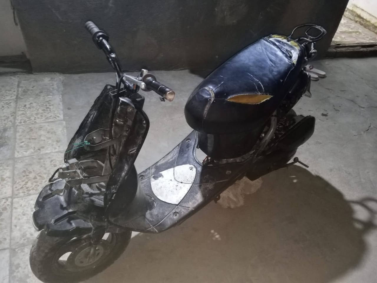 كوم حديد طافيه بدون اوراق
50وبيه مجال ***********
