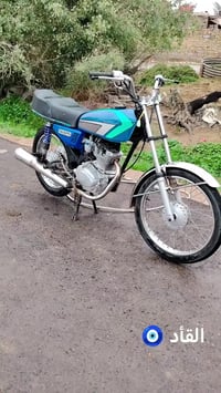 اخوان دراجه للبيع نامه مكفوله نضيفه وحلوه السعر ٥٠٠ وبيهه مجال اتصل078...