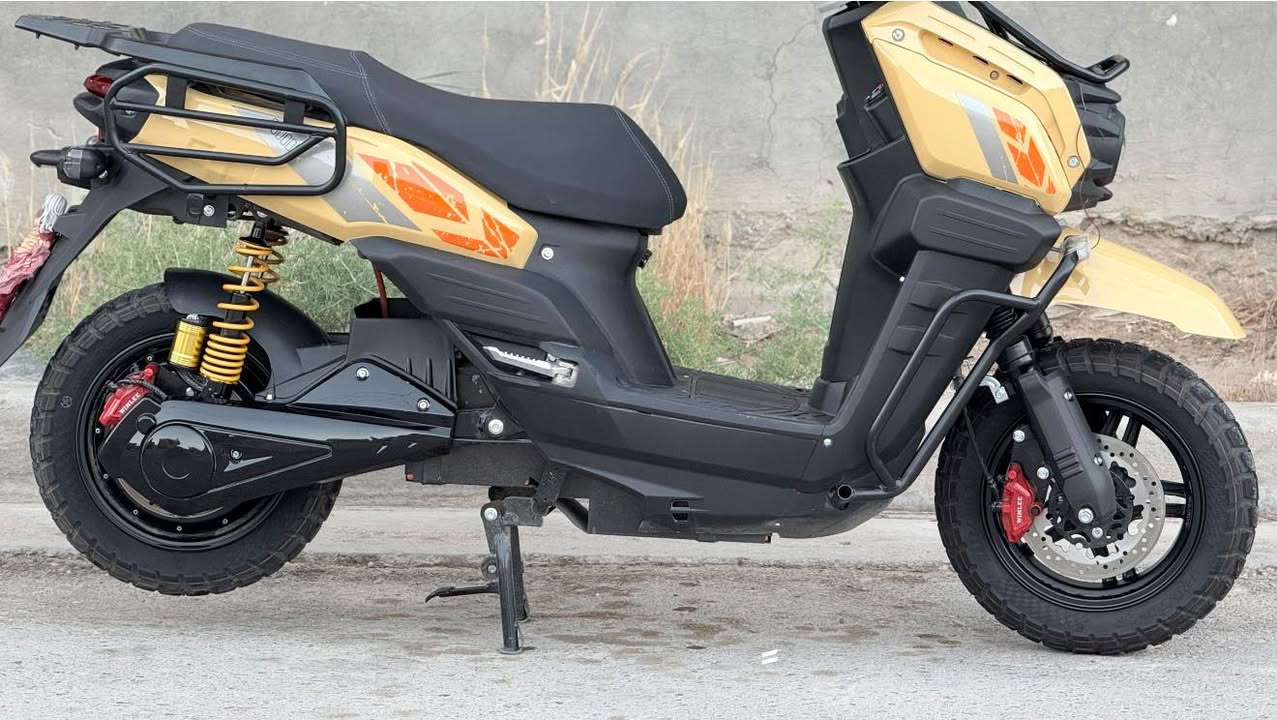 📍للبيع
ماشيه 8000 الدراجه بيها ضربه خفيفه نضافه 90‎%‎ مكاني بغداد الدوره السعر 900 الف
للتواصل:***********
