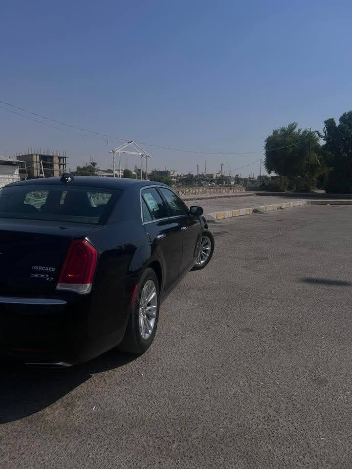 السلام عليكم اوباما 2015 للبيع السياره جاي بيه صبغ من أمريكا صفحة السايق باب وجاملغ ونفس اللون السياره  بدون ايرباك السياره جاهزه بيه نقص بسيط 
فول مواصفات لمتدد من بانورما والخ ما يحتاج اكلكم مواصفاتها السياره مال جناي كلش حلوه ونضيفة مكاني العماره ميسان 
السعر ب175وبيها مجال للشراي للاستفسار *********** وتساب
