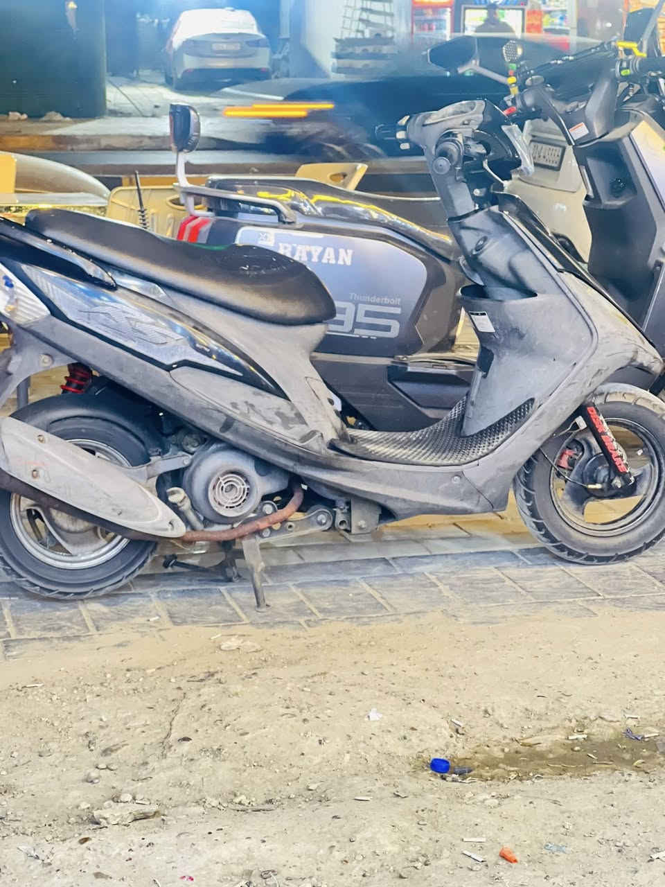 للبيع عدلة صارلهة شهر من نزلتها وين متريد افحص كفالة عامة من كلشي سعرها مليون و50 وبيها مجال كلش قليل
مكاني بغداد دورة 
رقمي:***********
