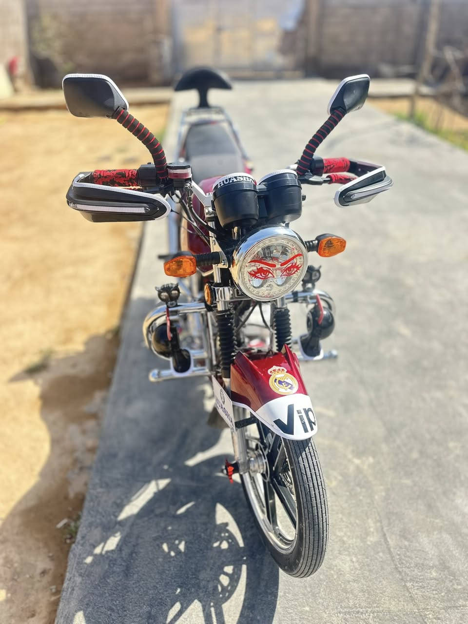 هايوشه ٢٤
نضافة فول جلخ مابي مكفول 
بصمات ثنين سويجات ٣ جادر وخوذه وتشيرت 
مراوس بسولنك ويرهم بيع 
موصل ٩٥٠ومابعتة يمه زود يتفضل خاص 
مكاني القائم حصيبة


**إذا كنت صاحب هذا الإعلان وتريد حذفه لأي سبب، رجاءا أرسل رسالة إلى الدعم الفني**