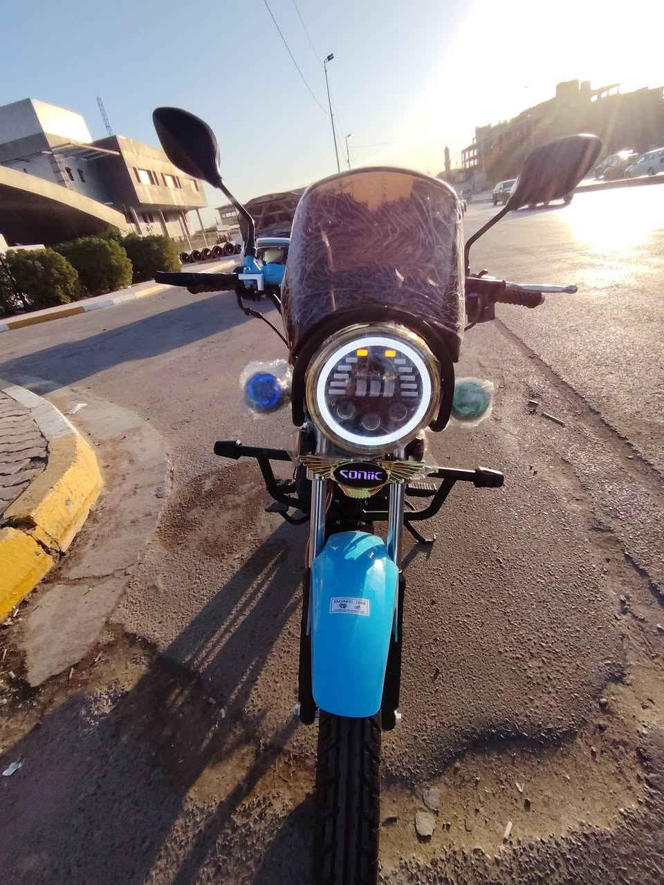 اسلام عليكم 
شباب الدراجه للبيع سونك ماكس N صارله اربع أشهر من نزلة من الرمبه دراجه زيرو ماشيه شي قليل واي نقوصات مابيه تجي تفحص وتجيك وتاخذه العنوان بغداد شهداء الأولى *********** متواجد واتساب واتصال السعر ٩٠٠الف
