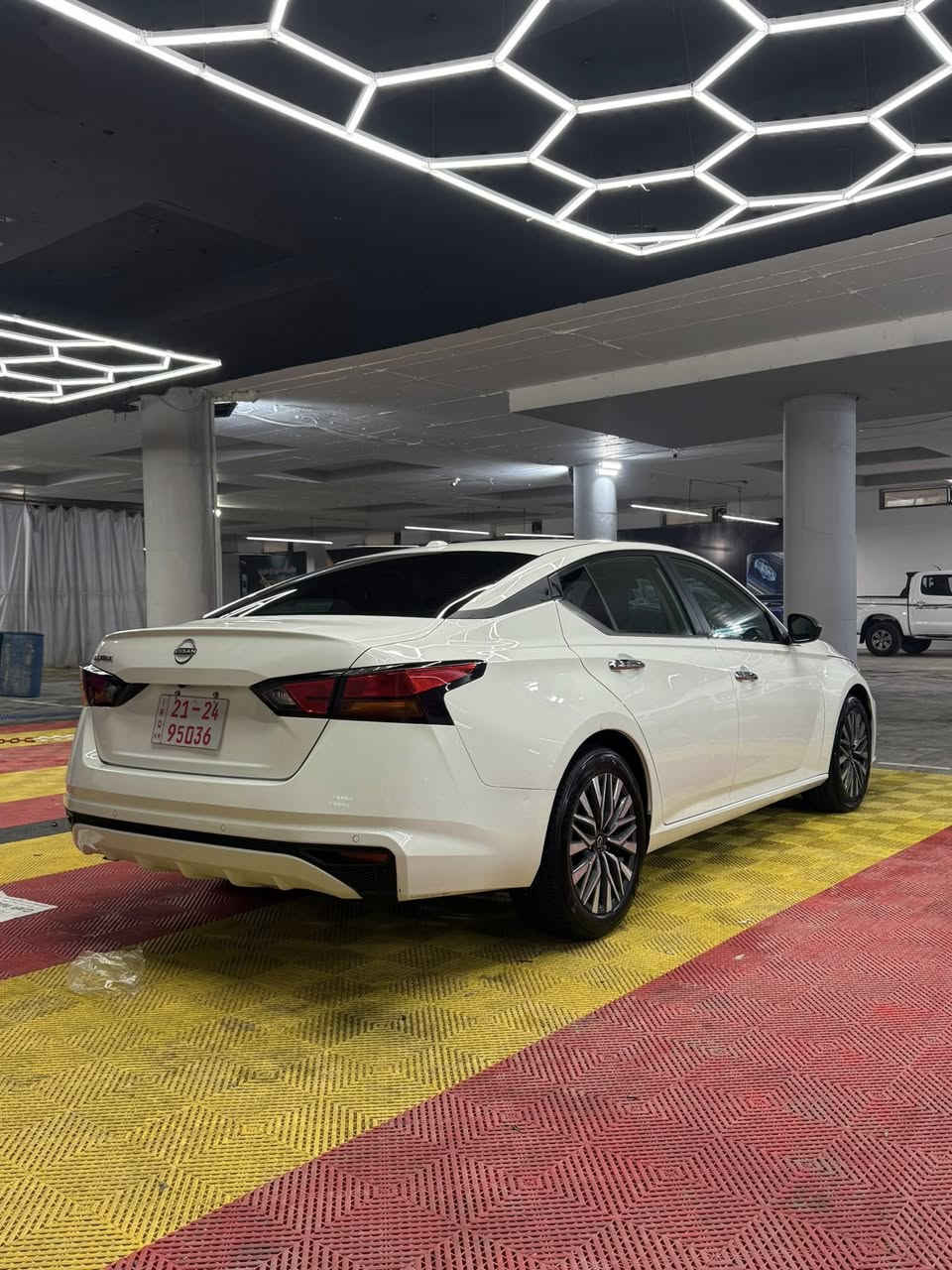 نيسان التيماا
موديل/٢٠٢٥

رقم كاتي

مواصفات/SV

شاشة 

كاميرة

حاسات

رادار٣٦٠درجة

اوتو بريك امامي و خلفي

كشين كهرباي

تشغيل ع بعد

تحكم ستيرن

ماشي١٠ مايل

ضررها فقط بونيد بدل تجاري و بونيد بلاد وياها بدون ايرباك بدون حادث سونر و صورة حادث مرفق بالمنشور

رقم شاسي1n4bl4dv9sn319485

مكاني كلار

***********
