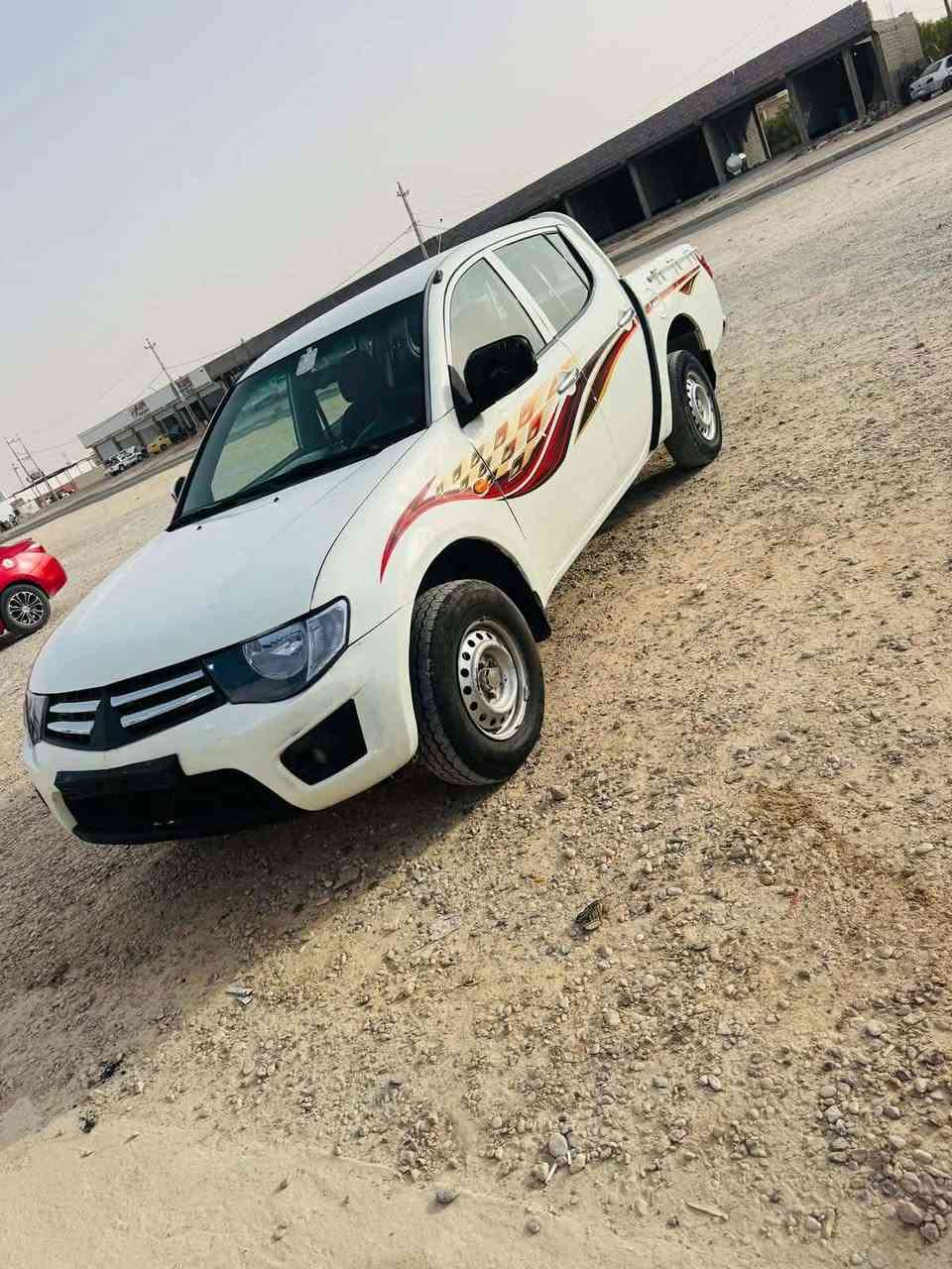 متسبوشي 2011  بلادي لا مكصوص ولا بيه صبغ مكفوله من الكص والصبغ السياره ادوات  جاهزه  كير محرك كله شرط  الك الفحص السياره جاهزه  السعر 43.وبيه مجال     ***********

***********
