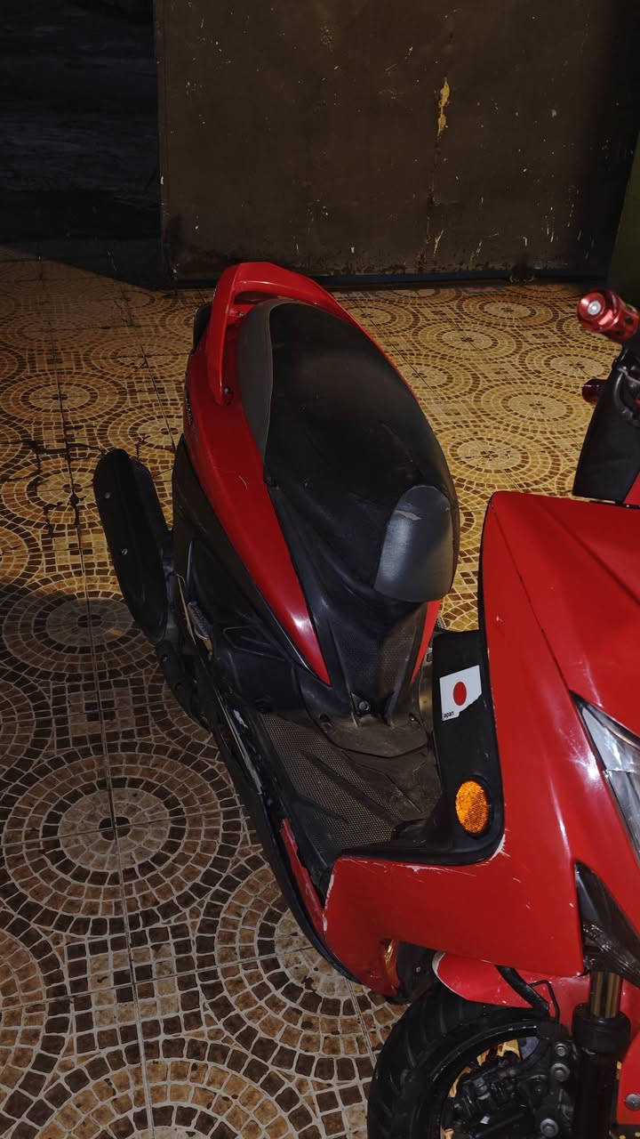 سلام عليكم.  سكنس لد البيع الدراجه مكفول محركه ول كفرات ماعده التريش ول ذيل كهربائيات شغاله بس الشاير نقص كتف العنوان 📍بغداد البياع شرطه الخامسه قرب مجموعة المصطفى
الرقم 📞***********السعر مليون100 بيه مجال الطيبين❤️
