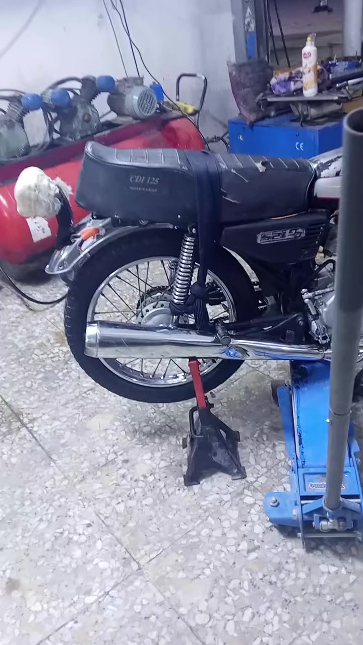 سلام عليكم درجه كلك محرك ارشه مكفوله منسرقه مديل 2019نضيفه معروضه250الف وبيه مجال قليل


**إذا كنت صاحب هذا الإعلان وتريد حذفه لأي سبب، رجاءا أرسل رسالة إلى الدعم الفني**