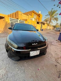 ياالله  فورتي موديل 2022 لون اسود  حادث سيارة بس بنيد وجاي بيهة كلير ب...