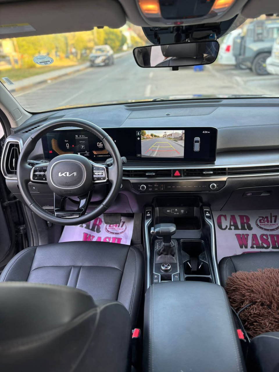 سورنتو 2024
الشكل الجديد
رقم اربيل الجديد فحص وهزه جديده 
باسمي تحويل ثاني يوم 
محرك 2500
تشغيل عن بعد
7 راكب 
ماشيه 21 
بصمه 
كشنات جلد 
كشن كهرباء 
كشنات امامي هيتر 
رادارات 360 درجه 
تبريد قطعتين 
الكشنات الوسط قلاب كهرباء
ويل كب اسود بلاد 
شاحن واير ليس 
شاشه كبيره متصل 
تحكم التبريد بيانو لمس 
السياره نظيفه وجديده بمعنى الكلمه 
بجم وخلف كبس 
حادث السياره كلش خفيف بدون دواخل فقط نص باب سايق ونص جاملغ 
اوبالعافيه على الي ياخذها 
السعر 249 وبيها مجال كلش قليل وماكو هذا الموديل بهذا السعر 
مكاني بغداد 
*********** بغداد, العراق
