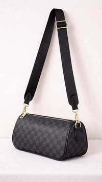 حقيبة ماستر • 25سم • توصيل لكل المحافظات