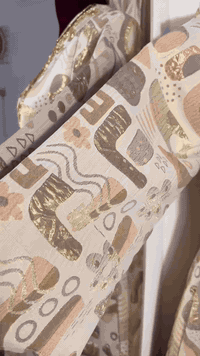 دراعة خليجي 🤍  القماش لامع خليجي نفش ، التطريز شك يدوي  قياسات L ,XL ,...