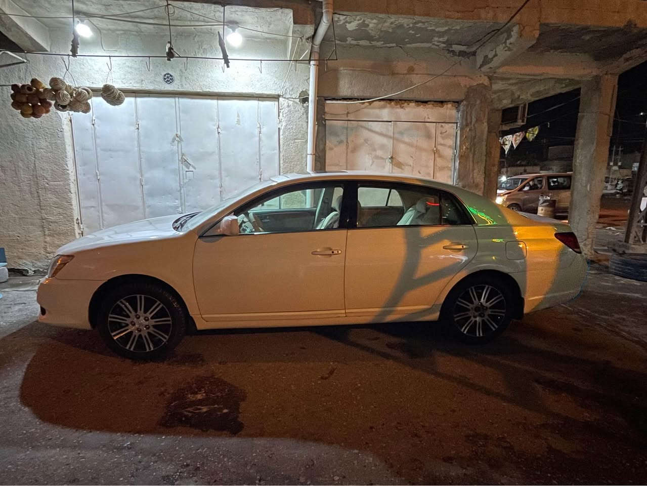 للبيع: تويوتا أفالون 2006 خليجي – فل مواصفات (Limited)

🚗 اللون: أبيض صدفي
🚗 المحرك: 6 سلندر
🚗 السيارة بحالة ممتازة، المحرك جديد بالكامل (حدادية من الطول للطول 100٪).
🚗 التخم، تايرات والويالة جديدة.
🚗 منظومة التبريد جديدة.
🚗 الكهرباء بالكامل شغالة وبحالة ممتازة. مع بطارية جديدة 
🚗 السنوية نافذة لغاية عام 2029.
🚗 رقم بابل – مشروع وطني.
🚗 وراعيها بالبصرة ويريد تحويل شرط !
السيارة مقلوبة عندي وعامرتها على ايدي 
🚗 شغل السنكري 100٪.
🚗 مصبوغة عام فرن درجة اولى أولى وشغل نظيف جداً.
📍 العنوان: البصرة – قضاء الدير

📞 للاستفسار والشراء: ***********

⚠️ الاتصال فقط، يرجى عدم المراسلة أو التعليق.
⚠️ الشراي الجاد يتصل مباشرة.

راجاً لا احد يكسر بحلال العالم علية العباس (ع) البصرة, العراق
