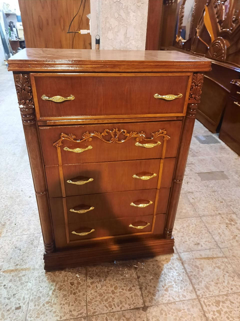للبيع⭕️⭕️⭕️⭕️
غرفه 5 أبواب ملحق نقش فول زان شغل توصي فصال كلاسك
العنوان. السكر. مقابل سانكو مول /ومحطة كهرباء السكر
للإستفسار اتصل📞📞 
*********** واتساب 
*********** واتساب
معرض أثاث ( بشار ابو غسق )
🟢مستعدون لشراء غرف النوم والكناتير الصاج🟢
