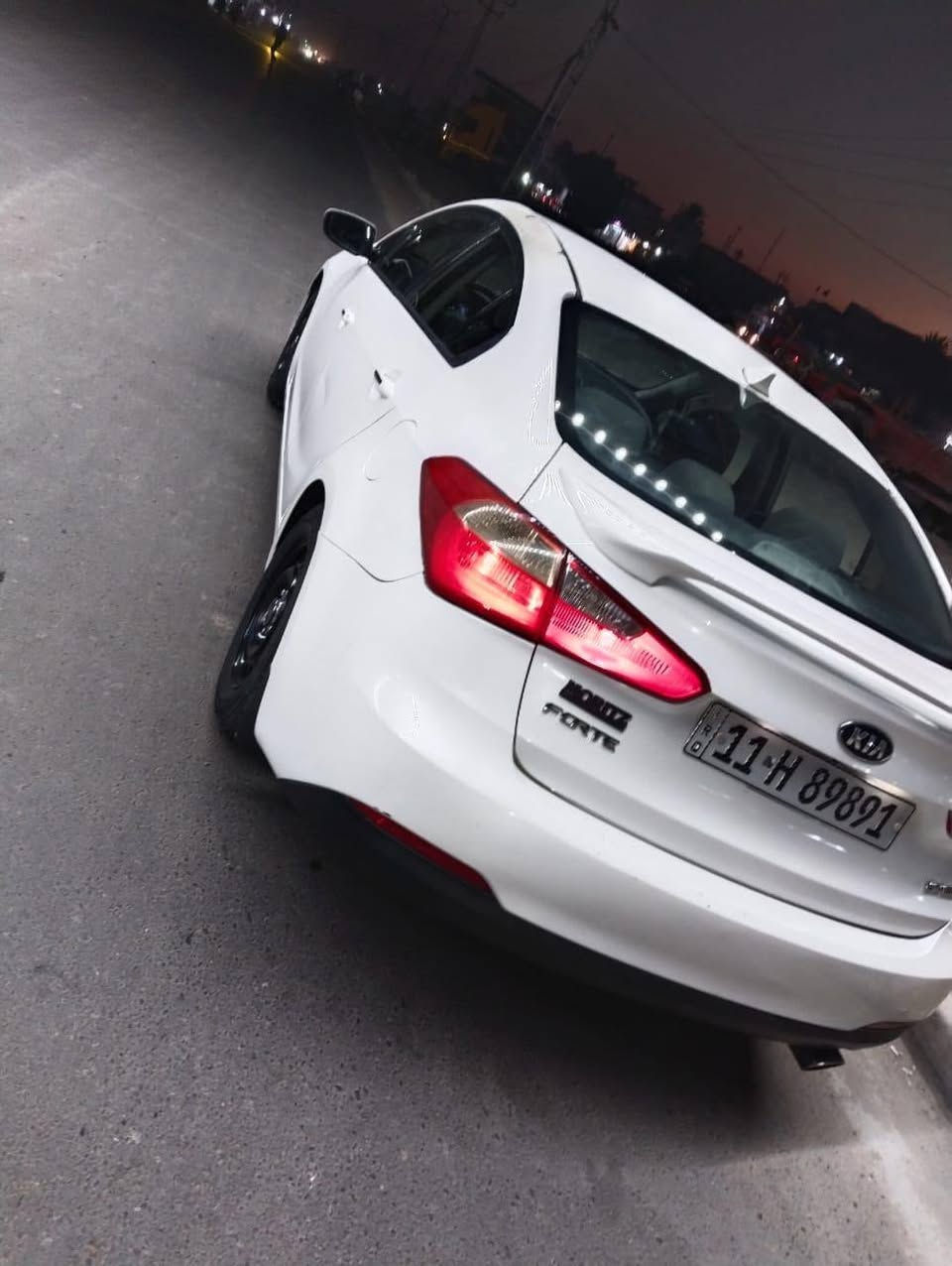 السلام عليكم كيا فورتي موديل 16امريكي السونار ناشره 
صوره الحادث موجوده رقم بغداد 
مكينه 1800 جي دي اي 
سياره بيها منضومه غاز 
سعر 103
***********
يرهم مرواوس
