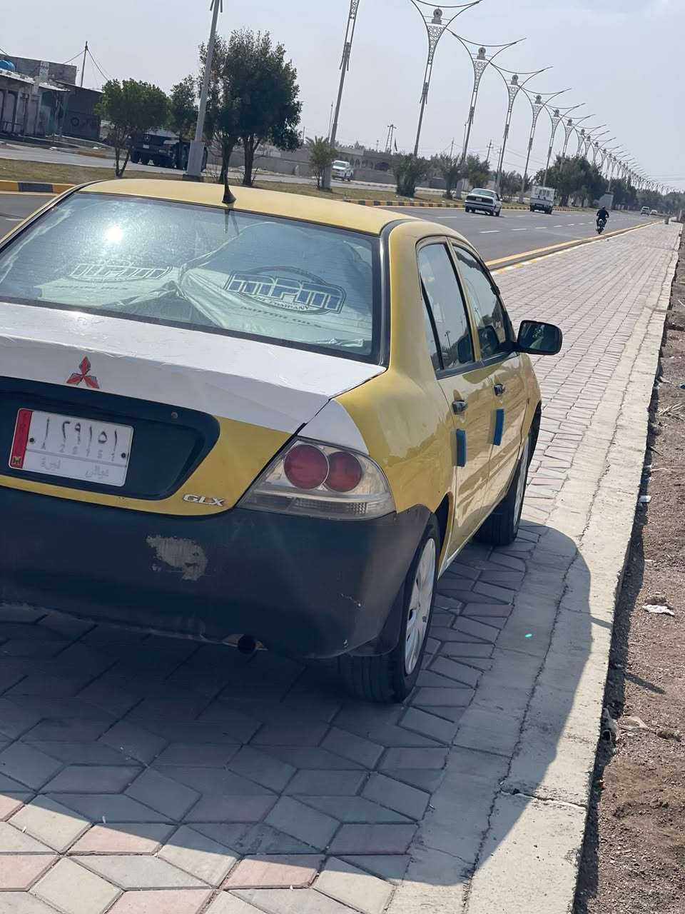 سلام عليكم من رخصة الادمن ،، لانسر 2010 تكسي تبريد ثلج مكينه وكير حلوات كير عادي سنويه مجدده رقم ديالى مكاني ديالى بلدروز سعر 62 وبيهة مجال كلش بسيط الاستفسار اكثر ع رقم *********** ،،،،، ***********
