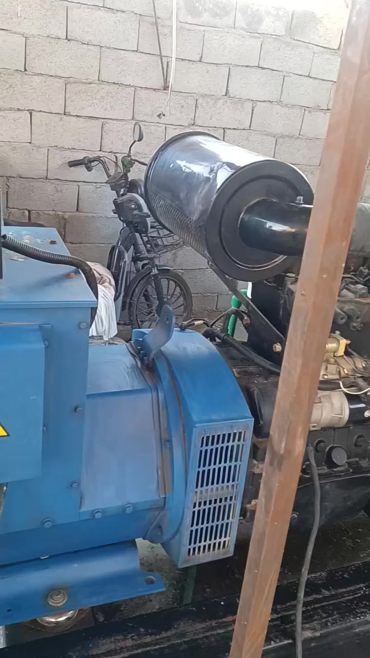 مولد للبيع كمنز ١٥٠ كيفي مولده خير من الله جديده جايبيهه من اربيل مشتغله ساعات الاستفسار على هذا الرقم ***********
