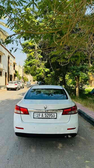 رينو سافران موديل 2016 خليجية ونظيفة 
بيه داعميات ثنين صبغ و بيه مكانين بارد الباقي مكفوله حتى الكير و المحرك رقم كربلاء
سعره 103 ورقه و بيه مجال 
رقم تلفون و بي وتساب ***********
