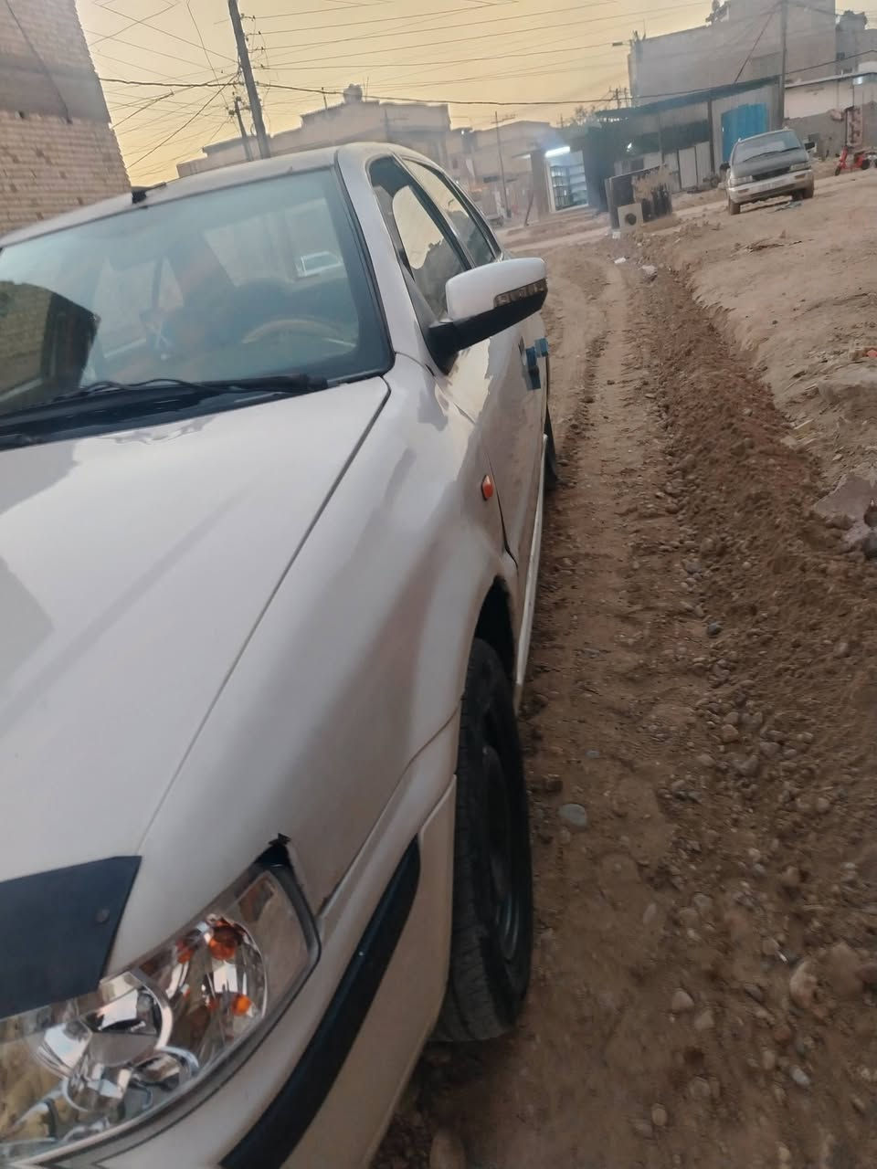 السلام عليكم سياره سماد 2011 للبيع السعر 34 مكان بغداد مدينه الصدر شارع الداخل بيع  بيع سريع السياره راضيه ترتيبات متروكه السياره جير مكينه خير من الله صدر جديد ضربتها بالشنطه خوش واللي يحب يشتري اهلا وسهلا بيه رقم الهاتف ***********
