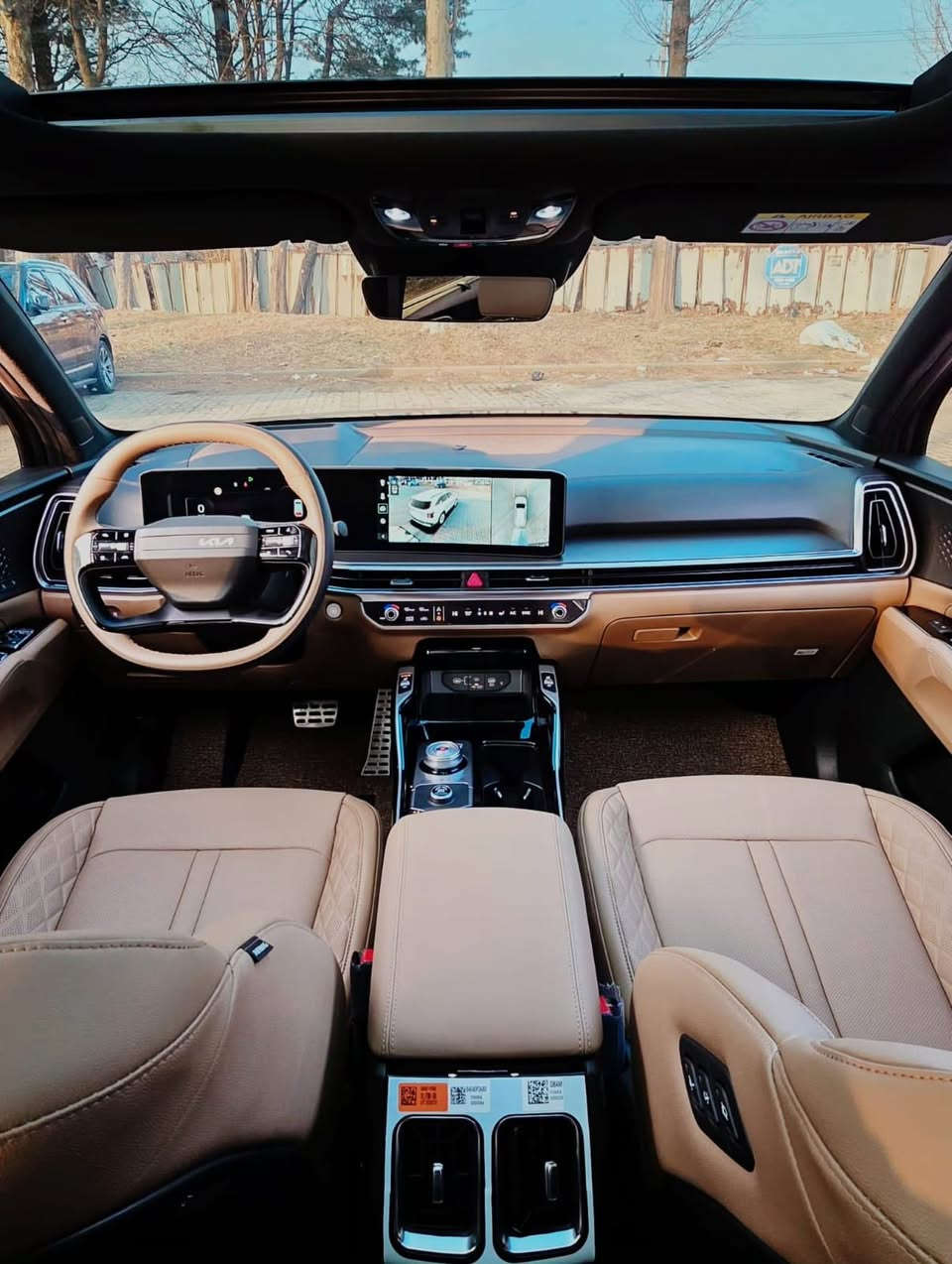 كيا سورينتو - 2026
فوري  جاهزة على الاستلام - وارد كوريا

1600 - Turbo
4000Km

عربية كاملة Full option ✨

✅فتحة سقف 
✅كراسي كهربا 
✅شنطة كهربا
✅كاميرا 360
✅Memory seat
✅Head-up Display


**إذا كنت صاحب هذا الإعلان وتريد حذفه لأي سبب، رجاءا أرسل رسالة إلى الدعم الفني**