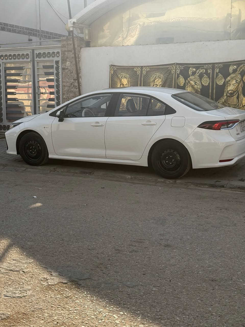 السلام عليكم كورلا 2025
ماشيه9500مكفوله السياره مكانه بغداد حي الاعلام 
مغلفه الكشنات حراري والارضيه وسفاريات بيه كامله خير من الله
السعر 162وبيه مجال بسيط 
***********
